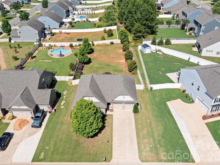 7271 Adirondack Drive, Denver, NC 28037.  MLS# CAR4392765, YatesRealty ID 34358. 