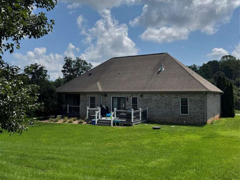 3331 Cayton Drive, Maiden, NC 28650.  MLS# CAR4293392, YatesRealty ID 34359. 