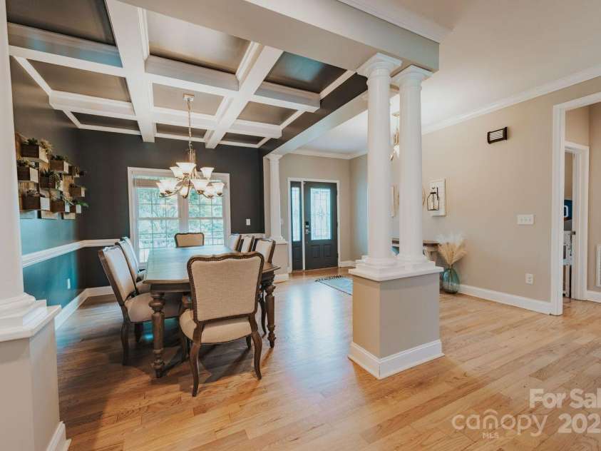 3331 Cayton Drive, Maiden, NC 28650.  MLS# CAR4293392, YatesRealty ID 34359. 