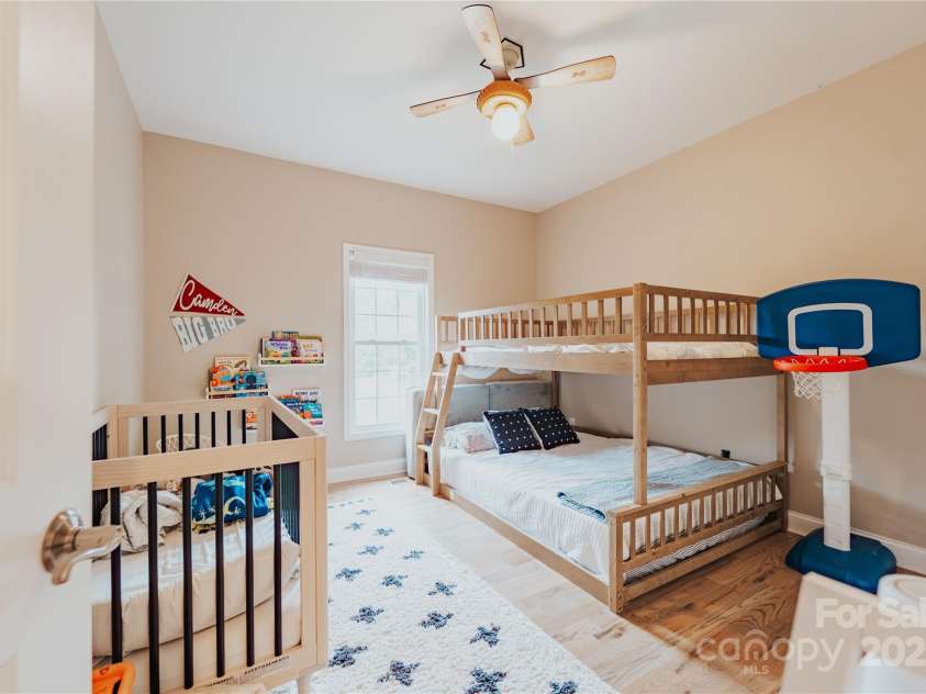 3331 Cayton Drive, Maiden, NC 28650.  MLS# CAR4293392, YatesRealty ID 34359. 