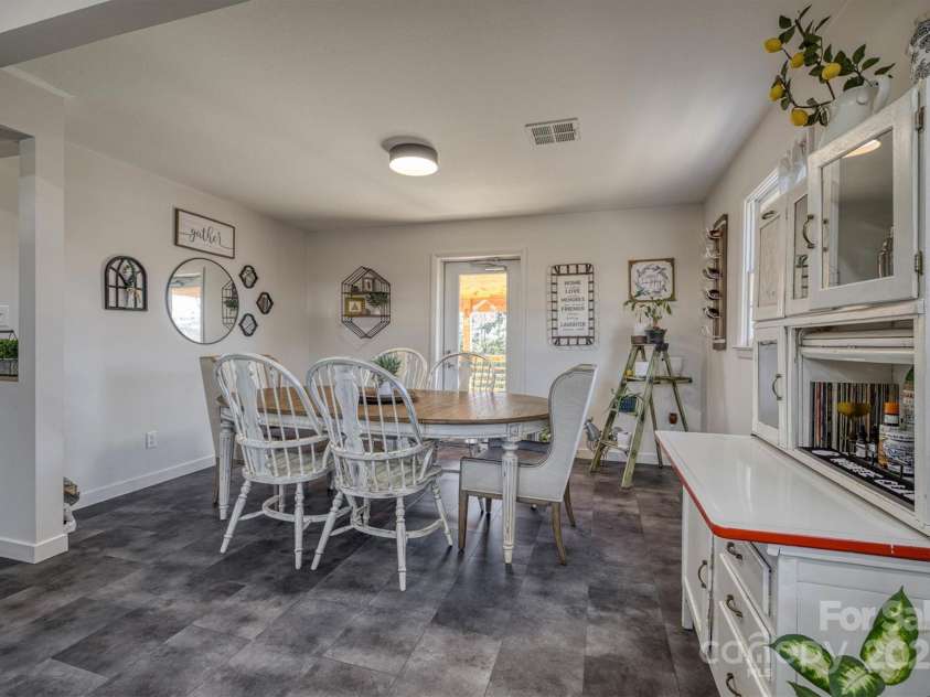126 Stephens Drive, Morganton, NC 28655.  MLS# CAR4227844, YatesRealty ID 3436. 