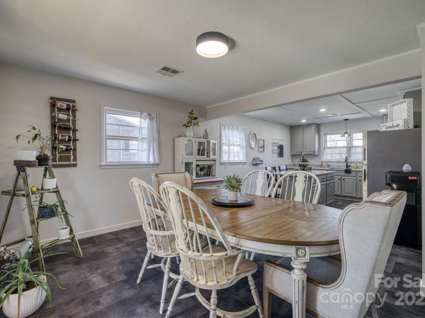126 Stephens Drive, Morganton, NC 28655.  MLS# CAR4227844, YatesRealty ID 3436. 