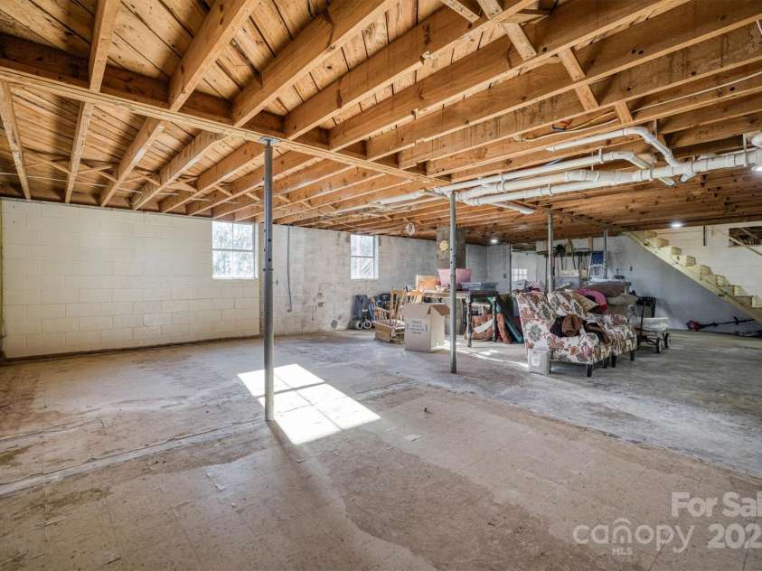 126 Stephens Drive, Morganton, NC 28655.  MLS# CAR4227844, YatesRealty ID 3436. 