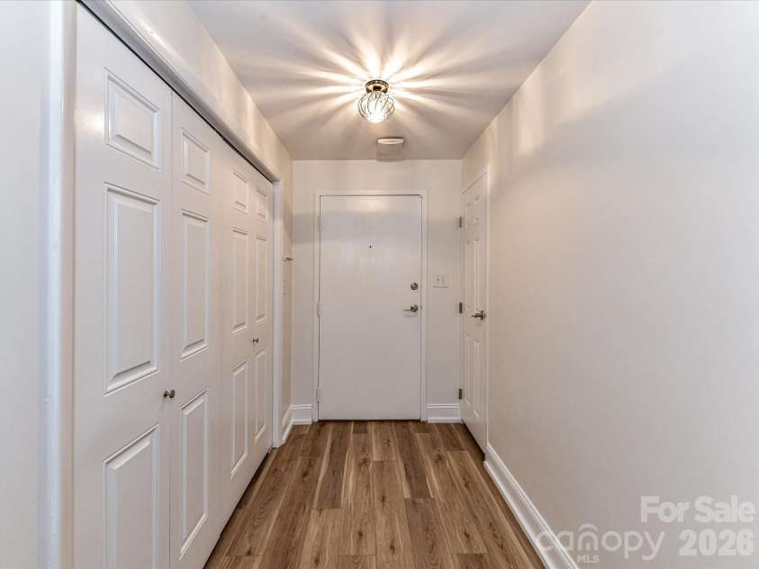 1300 Reece Road, Charlotte, NC 28209.  MLS# CAR4318620, YatesRealty ID 3436. Entry Foyer