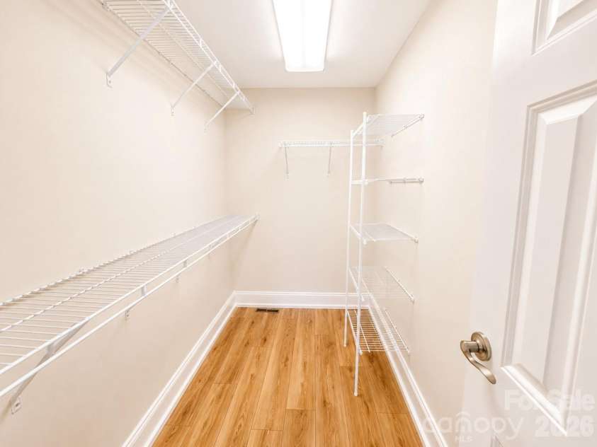 1300 Reece Road, Charlotte, NC 28209.  MLS# CAR4402266, YatesRealty ID 3436. 