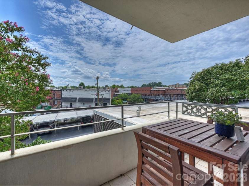 1300 Reece Road, Charlotte, NC 28209.  MLS# CAR4422303, YatesRealty ID 3436. 