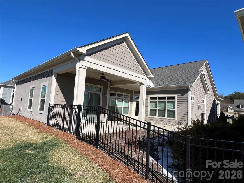 9049 Treetop Way, Concord, NC 28027.  MLS# CAR4341749, YatesRealty ID 3436. 