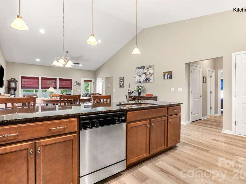 25566 Seagull Drive, Lancaster, SC 29720.  MLS# CAR4391988, YatesRealty ID 34360. 