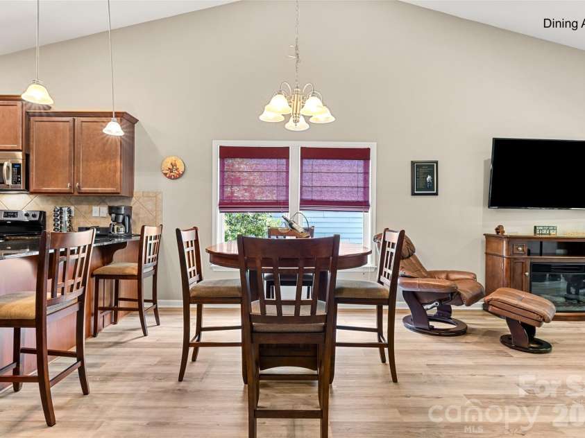25566 Seagull Drive, Lancaster, SC 29720.  MLS# CAR4391988, YatesRealty ID 34360. 