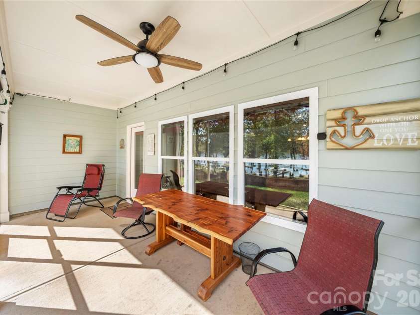 25566 Seagull Drive, Lancaster, SC 29720.  MLS# CAR4391988, YatesRealty ID 34360. 