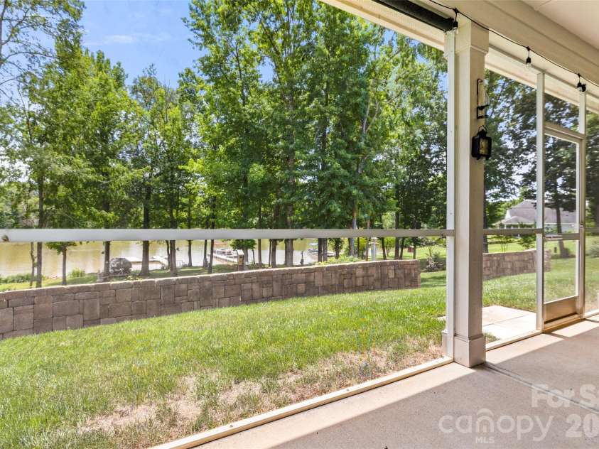 25566 Seagull Drive, Lancaster, SC 29720.  MLS# CAR4391988, YatesRealty ID 34360. 
