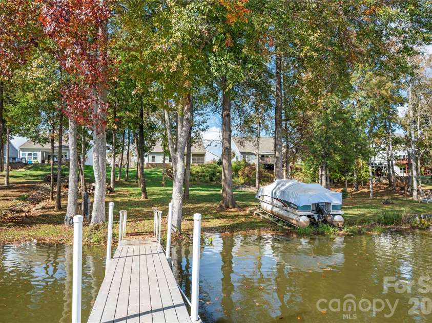 25566 Seagull Drive, Lancaster, SC 29720.  MLS# CAR4391988, YatesRealty ID 34360. 