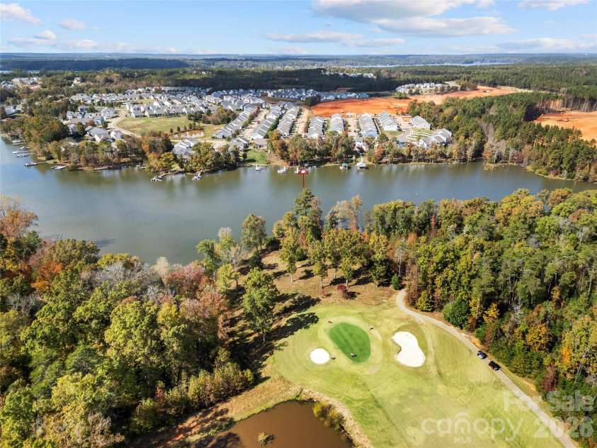 25566 Seagull Drive, Lancaster, SC 29720.  MLS# CAR4391988, YatesRealty ID 34360. Just across from the golf course