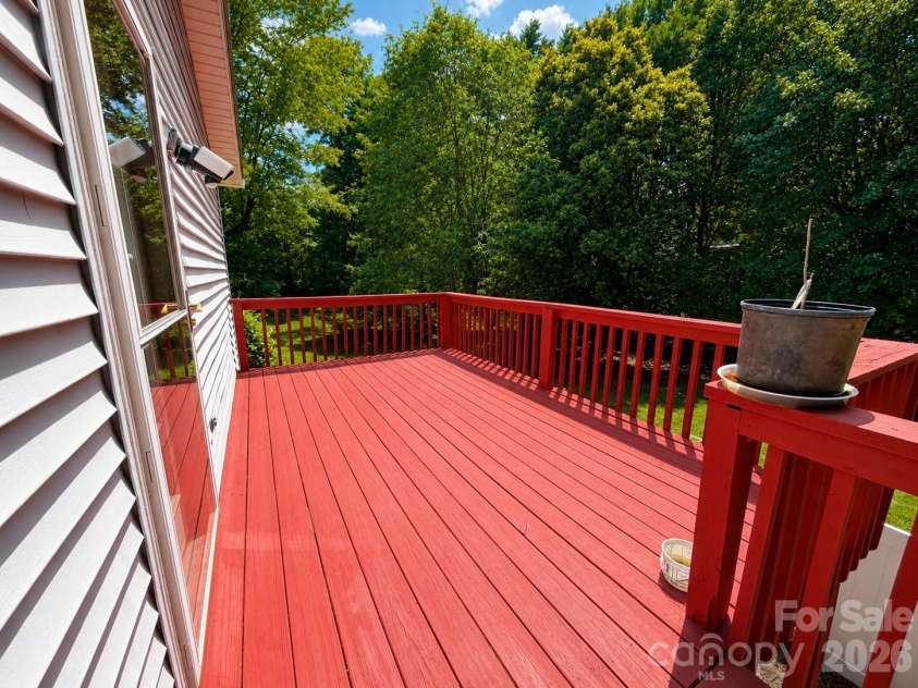 1271 India Hook Road, Rock Hill, SC 29732.  MLS# CAR4396409, YatesRealty ID 34361. 