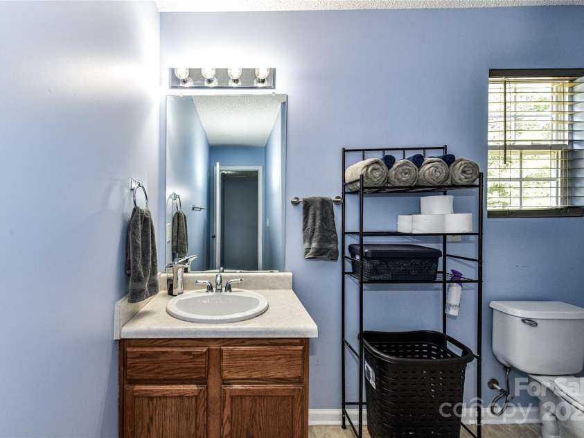 4419 Red Hook Road, Monroe, NC 28110.  MLS# CAR4293943, YatesRealty ID 34363. Half Bathroom