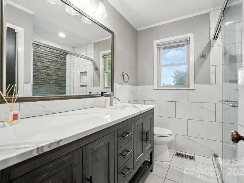256 Johnson Dairy Road, Mooresville, NC 28115.  MLS# CAR4293725, YatesRealty ID 34364. 