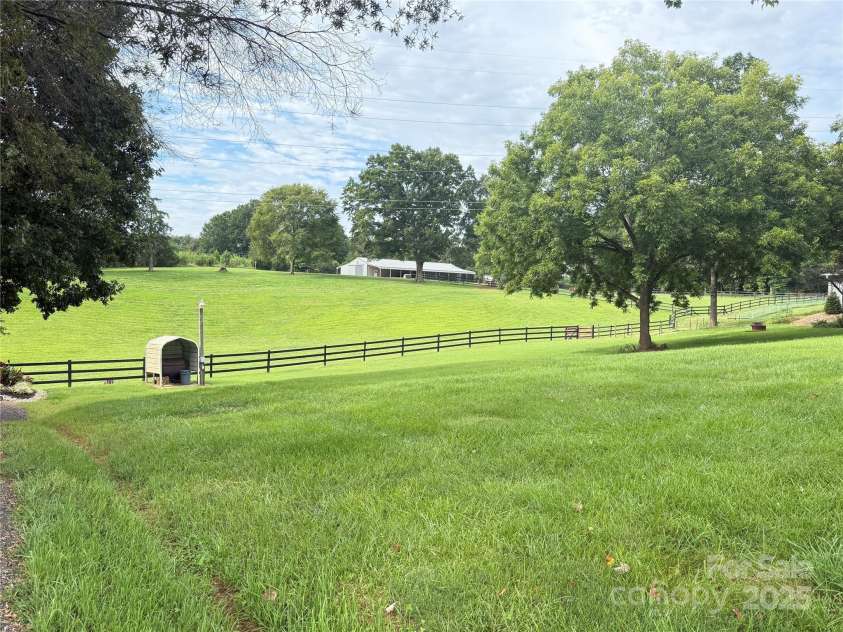 256 Johnson Dairy Road, Mooresville, NC 28115.  MLS# CAR4293725, YatesRealty ID 34364. 