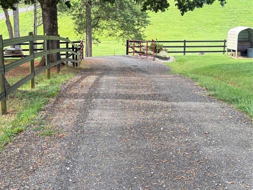 256 Johnson Dairy Road, Mooresville, NC 28115.  MLS# CAR4293725, YatesRealty ID 34364. 