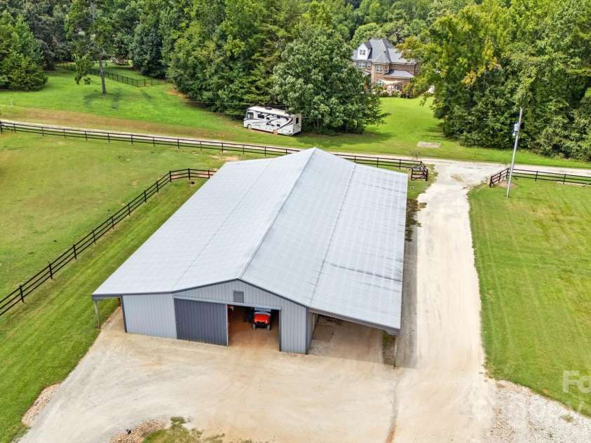 256 Johnson Dairy Road, Mooresville, NC 28115.  MLS# CAR4293725, YatesRealty ID 34364. 