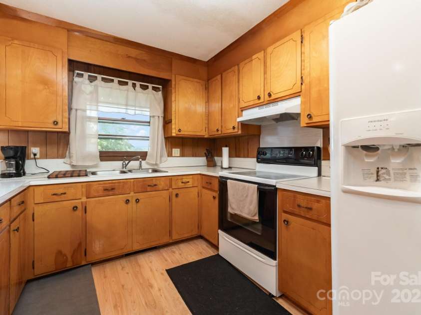 7335 Davidson Highway, Concord, NC 28027.  MLS# CAR4294908, YatesRealty ID 34365. 