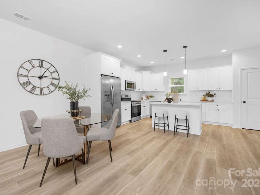13544 Central Avenue, Huntersville, NC 28078.  MLS# CAR4279138, YatesRealty ID 34366. 