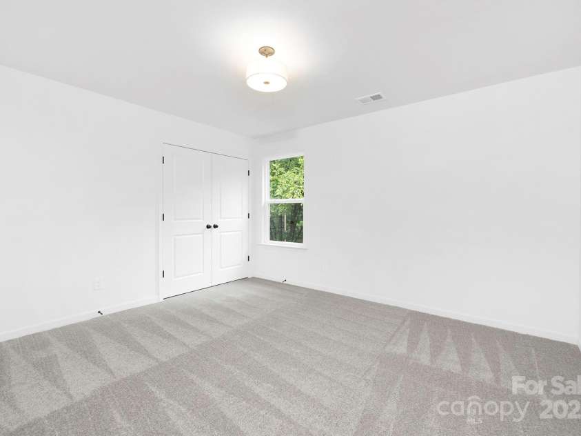 13544 Central Avenue, Huntersville, NC 28078.  MLS# CAR4279138, YatesRealty ID 34366. 