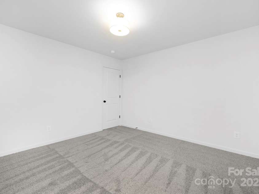 13544 Central Avenue, Huntersville, NC 28078.  MLS# CAR4279138, YatesRealty ID 34366. 