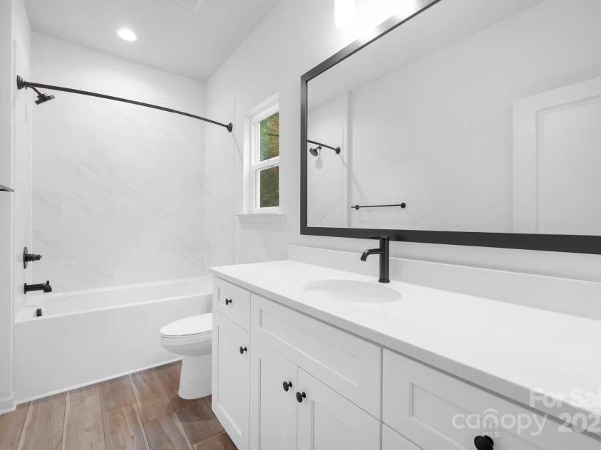13544 Central Avenue, Huntersville, NC 28078.  MLS# CAR4279138, YatesRealty ID 34366. 