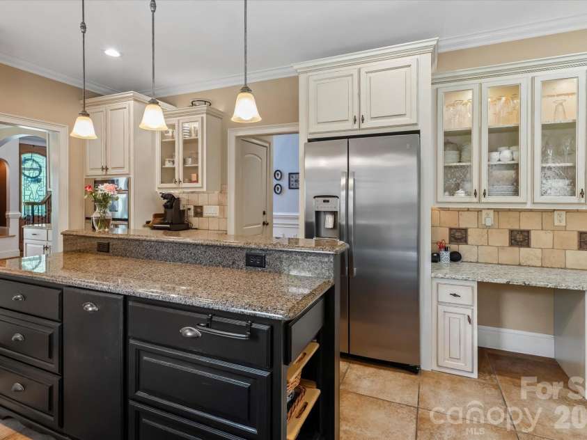 6324 Pumpernickel Lane, Wesley Chapel, NC 28110.  MLS# CAR4392681, YatesRealty ID 34368. 