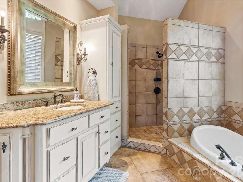 6324 Pumpernickel Lane, Wesley Chapel, NC 28110.  MLS# CAR4392681, YatesRealty ID 34368. 