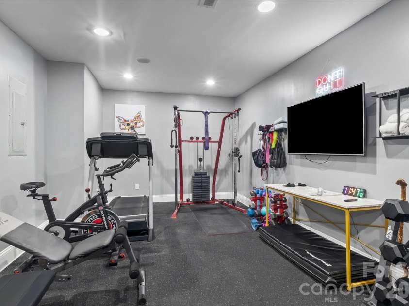6324 Pumpernickel Lane, Wesley Chapel, NC 28110.  MLS# CAR4392681, YatesRealty ID 34368. 