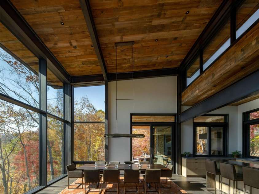 112 Moon Shadow Lane, Marshall, NC 28753.  MLS# CAR4177363, YatesRealty ID 3437. 