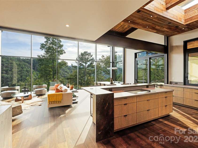 112 Moon Shadow Lane, Marshall, NC 28753.  MLS# CAR4177363, YatesRealty ID 3437. 