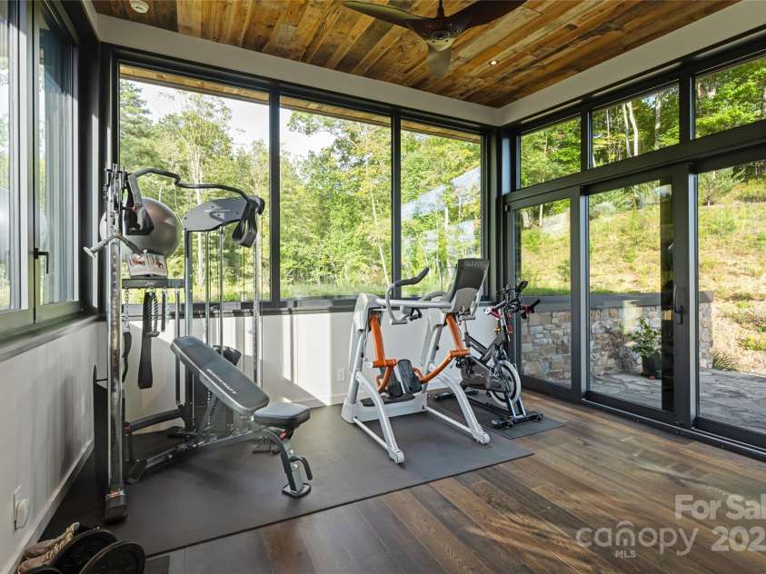 112 Moon Shadow Lane, Marshall, NC 28753.  MLS# CAR4177363, YatesRealty ID 3437. 