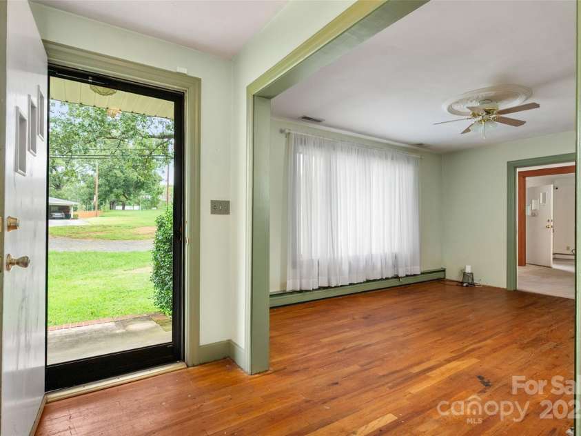 1319 Park Avenue, Salisbury, NC 28146.  MLS# CAR4292823, YatesRealty ID 34370. 