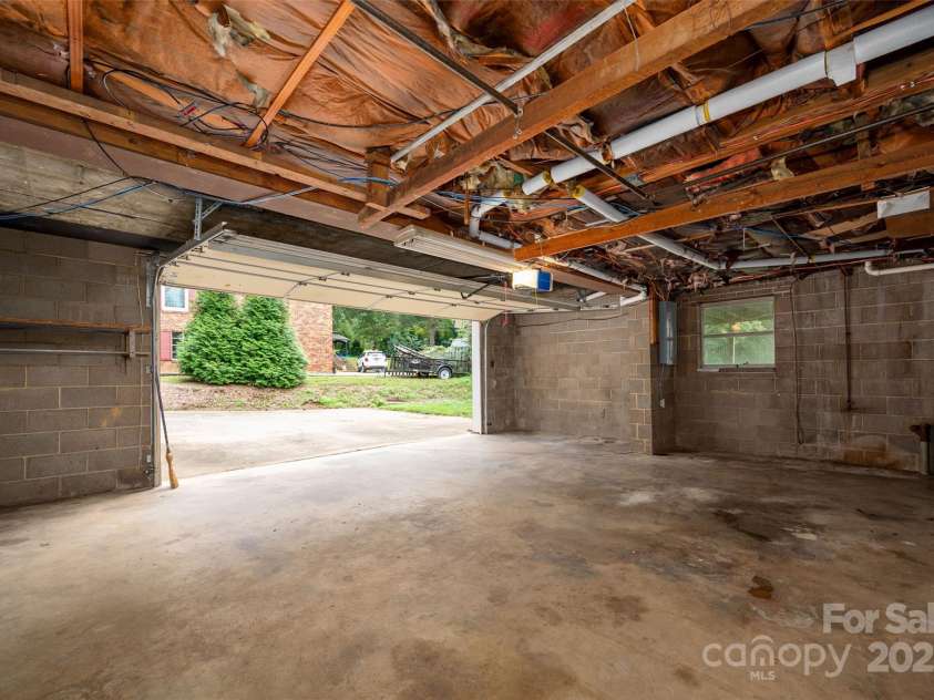 1319 Park Avenue, Salisbury, NC 28146.  MLS# CAR4292823, YatesRealty ID 34370. 