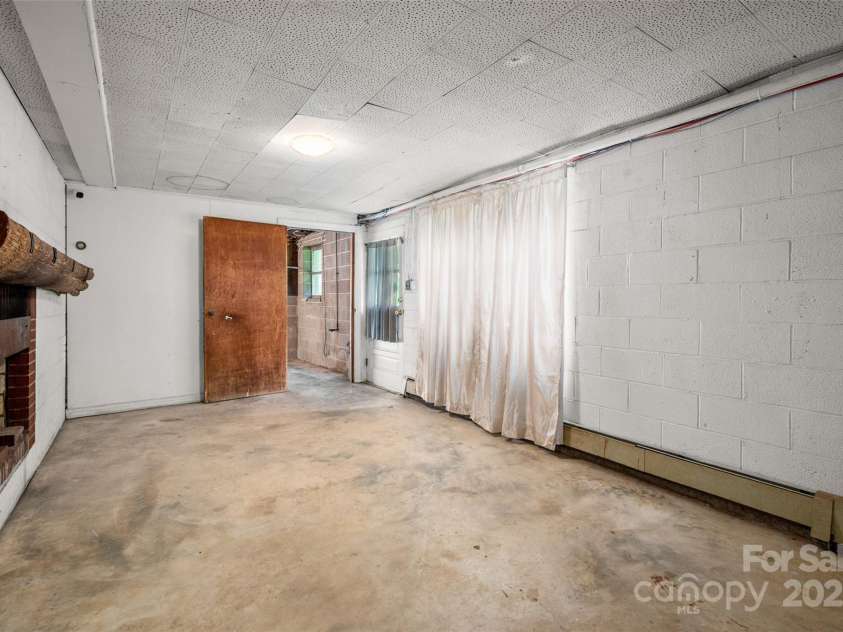 1319 Park Avenue, Salisbury, NC 28146.  MLS# CAR4292823, YatesRealty ID 34370. Basement
