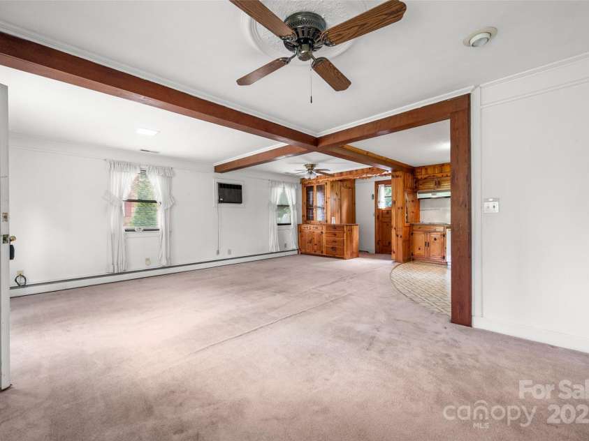1319 Park Avenue, Salisbury, NC 28146.  MLS# CAR4292823, YatesRealty ID 34370. Family Room