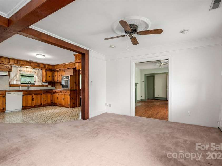 1319 Park Avenue, Salisbury, NC 28146.  MLS# CAR4292823, YatesRealty ID 34370. Family Room