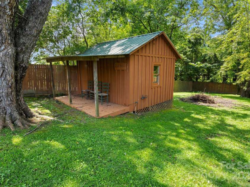 6 Frisby Street, Fletcher, NC 28732.  MLS# CAR4292596, YatesRealty ID 34371. 