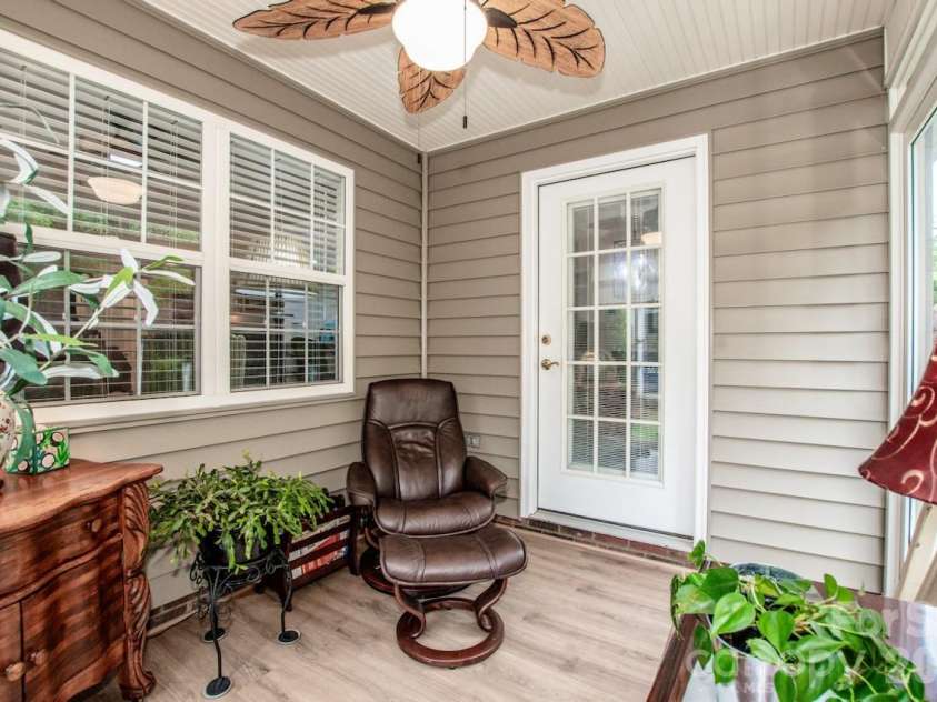 134 Ashwood Lane, Mooresville, NC 28117.  MLS# CAR4386263, YatesRealty ID 34372. 