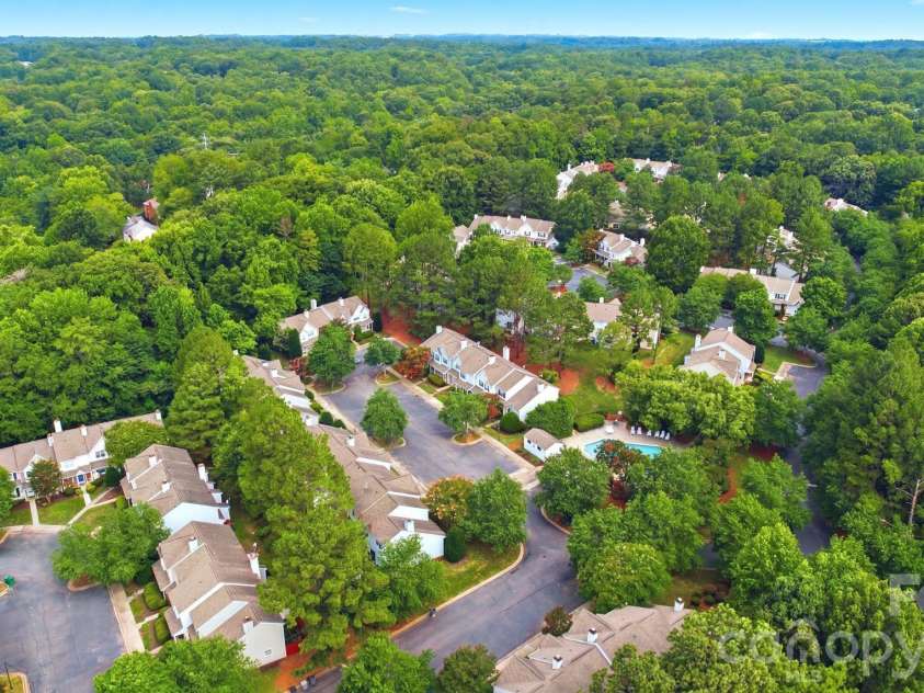 3101 Brockhampton Court, Charlotte, NC 28269.  MLS# CAR4390346, YatesRealty ID 34373. 