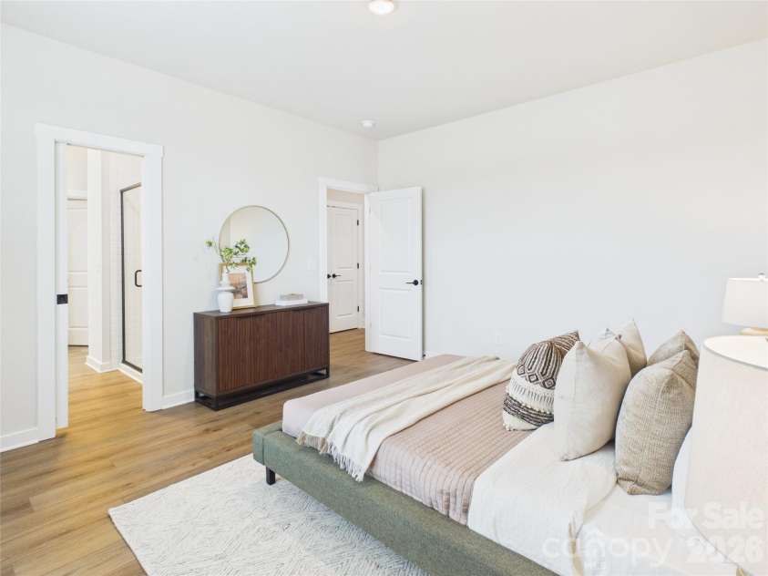 1055 Rolling Meadows Drive, Mooresville, NC 28115.  MLS# CAR4394638, YatesRealty ID 34374. 