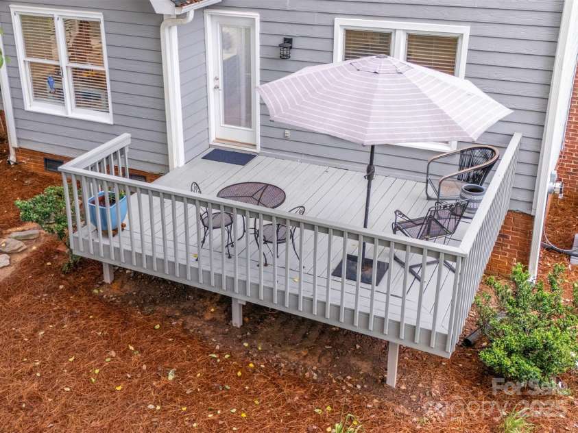 118 Underwood Drive, Mount Holly, NC 28120.  MLS# CAR4289867, YatesRealty ID 34374. 