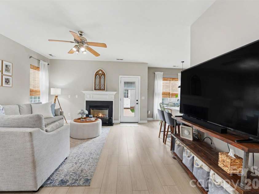 116 Decatur Avenue, Mooresville, NC 28117.  MLS# CAR4383348, YatesRealty ID 34376. Living Room
