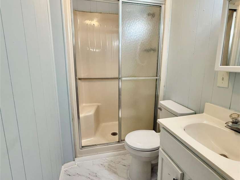 122 Beaver Street, Forest City, NC 28043.  MLS# CAR4294326, YatesRealty ID 34376. Second bathroom