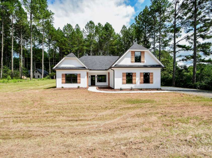 5402 Army Road, Marshville, NC 28103.  MLS# CAR4294275, YatesRealty ID 34377. 