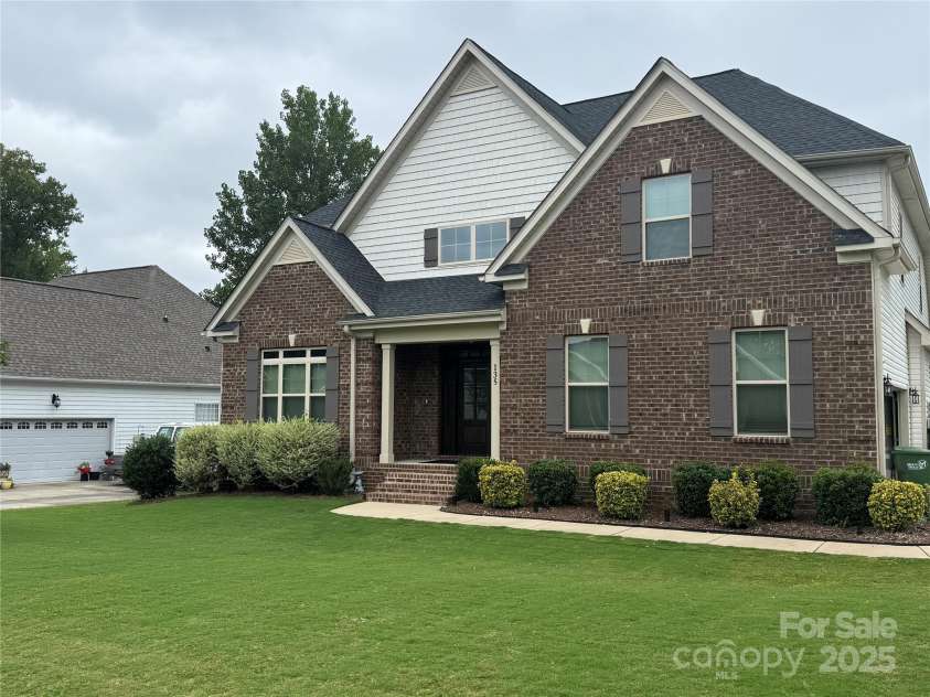 135 Coral Rutledge Drive, Mount Holly, NC 28120.  MLS# CAR4294017, YatesRealty ID 34378. Exterior 3