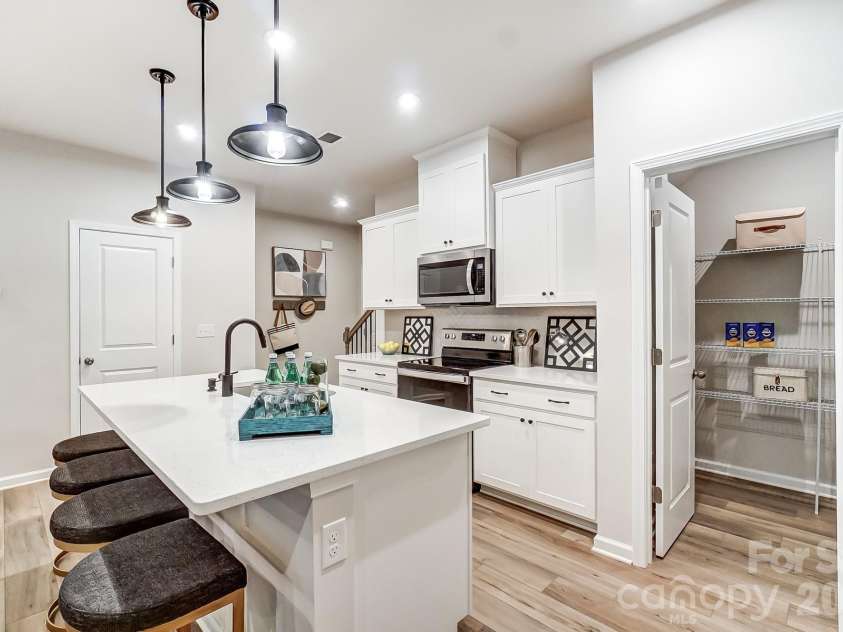 3808 Cheyney Park Drive, Charlotte, NC 28269.  MLS# CAR4377207, YatesRealty ID 34378. For representation purposes of floorplan only, actual homesite is under construction and design and structural options may vary