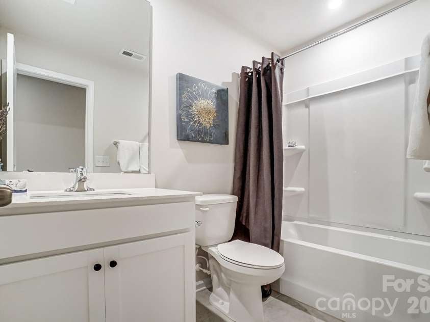 3808 Cheyney Park Drive, Charlotte, NC 28269.  MLS# CAR4377207, YatesRealty ID 34378. For representation purposes of floorplan only, actual homesite is under construction and design and structural options may vary